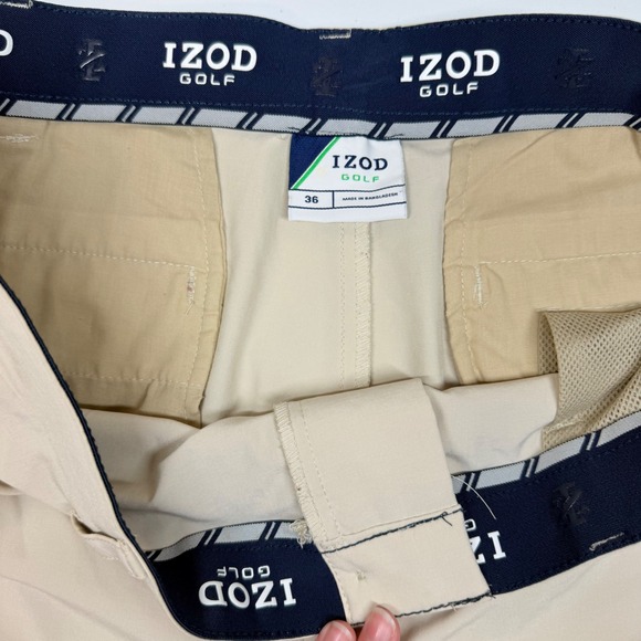 IZOD Golf Mens Size 36 Beige Shorts Cargo Pockets Active Flex Outdoor Athleisure - Picture 3 of 5